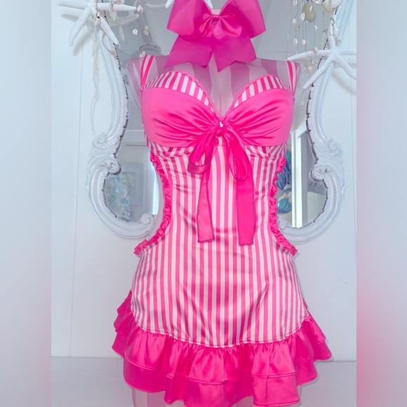 Victoria’s Secret Classic Candy Stripe 2 Pc Apron French Maid Boudoir Set - Picture 6 of 15